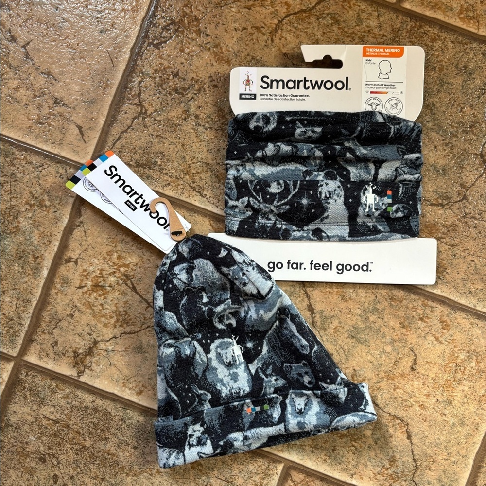 NWT SmartWool kids *Bundle* Reversible Cuffed Beanie and Neck Gaitor sz S/M